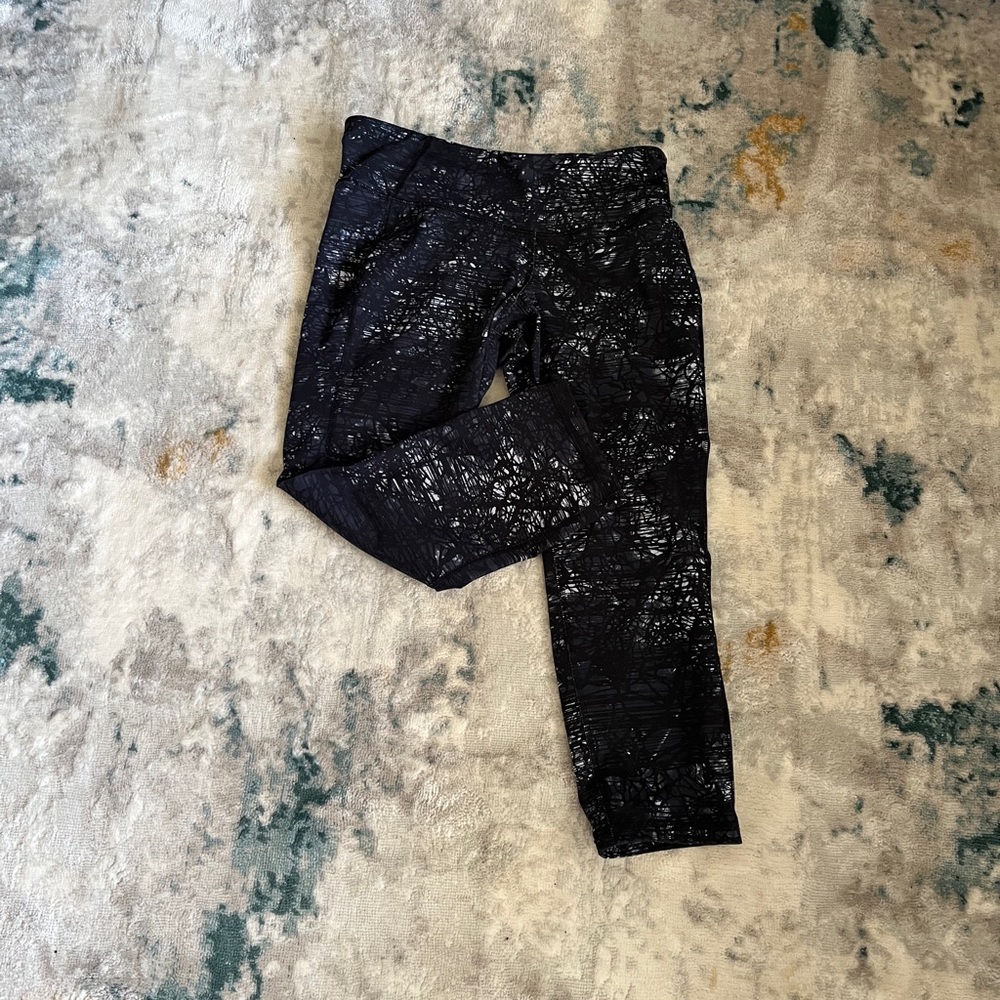 Fitted active wear